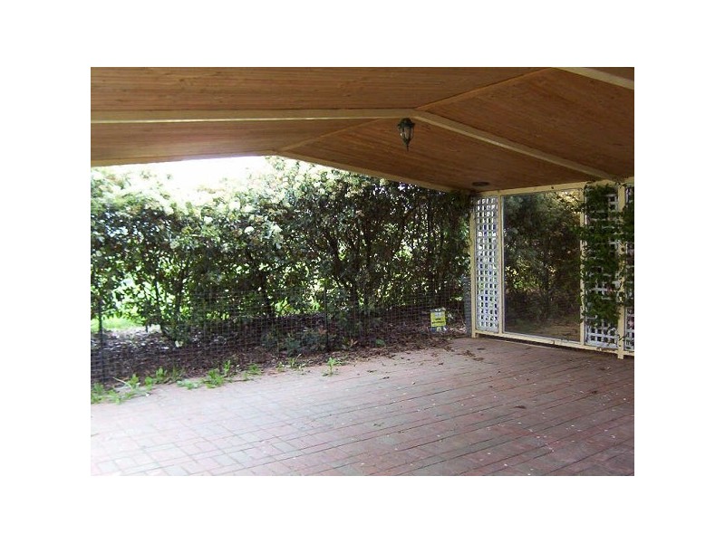 1330  Ballarto Road, Cranbourne East VIC 3977
