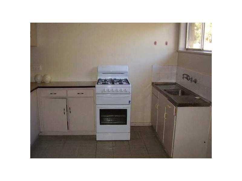 2/49  Lardner Road, Frankston VIC 3199