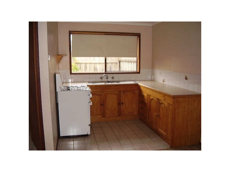 2/7-9  Bushlark Drive, Carrum Downs VIC 3201