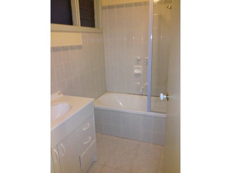 2/20  Long Street, Frankston VIC 3199