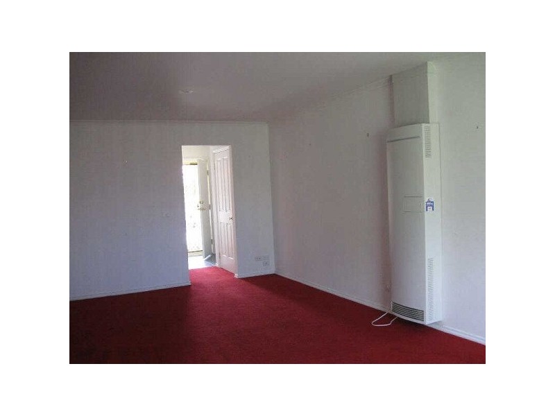 9/4  Barak Court, Frankston VIC 3199