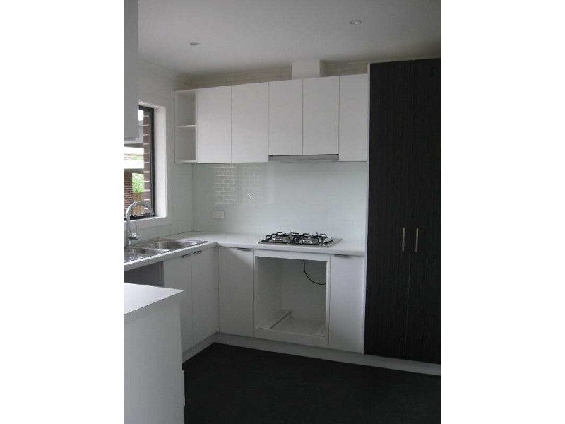 3/27  James Street, Frankston VIC 3199