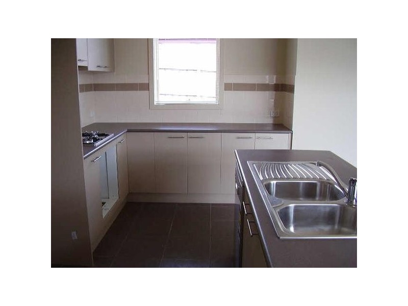 2/14  Screen Street, Frankston VIC 3199