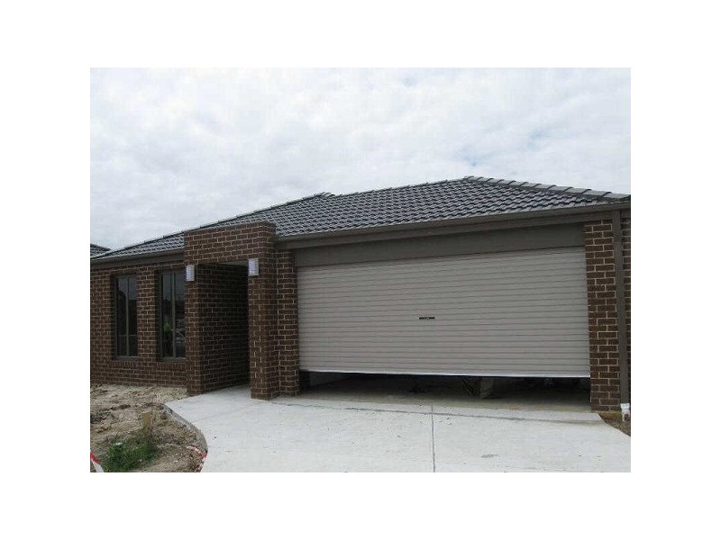 6  Sam Street, Carrum Downs VIC 3201