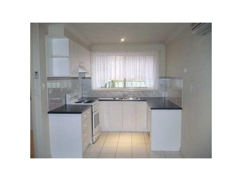 2B  Hill Street, Frankston VIC 3199