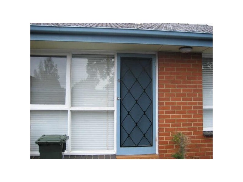 4/11  Buna Avenue, Seaford VIC 3198