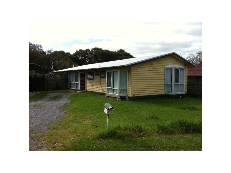 1  Tyrone Street, Seaford VIC 3198