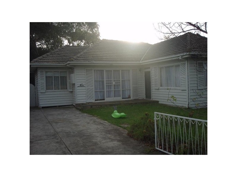 1/17  Ti Tree Crescent, Seaford VIC 3198