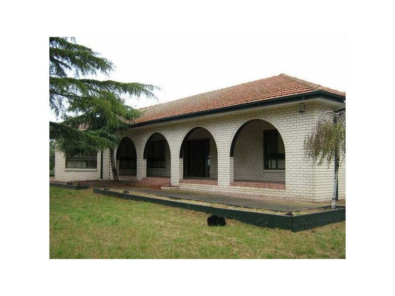 2260 South Gippsland Highway, Devon Meadows VIC 3977