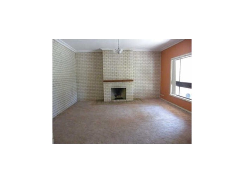 2260 South Gippsland Highway, Devon Meadows VIC 3977