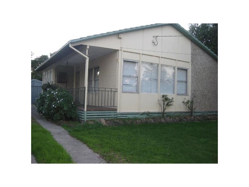 12  Lehmann Crescent, Frankston North VIC 3200