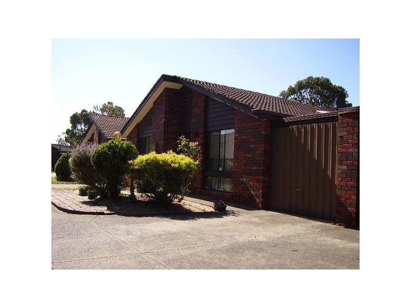 4/23  Wells Road, Seaford VIC 3198