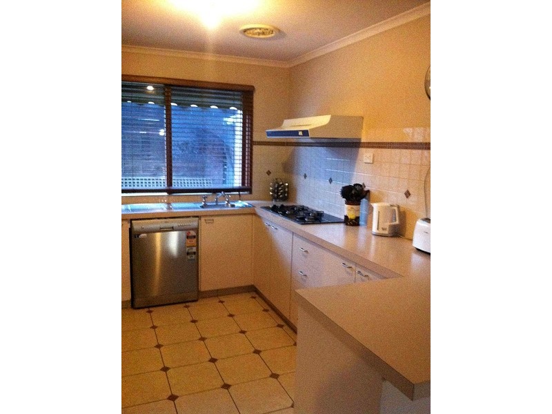 2/11  Cranbourne Frankston Road, Langwarrin VIC 3910