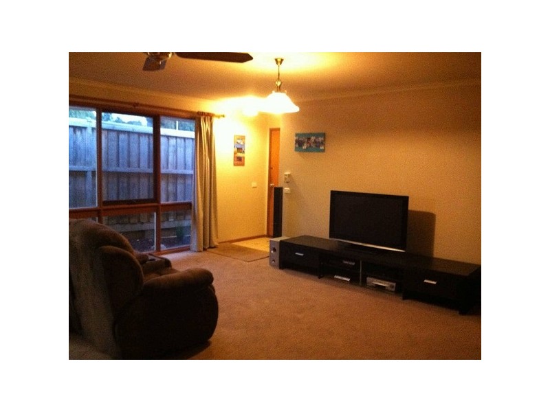 2/11  Cranbourne Frankston Road, Langwarrin VIC 3910