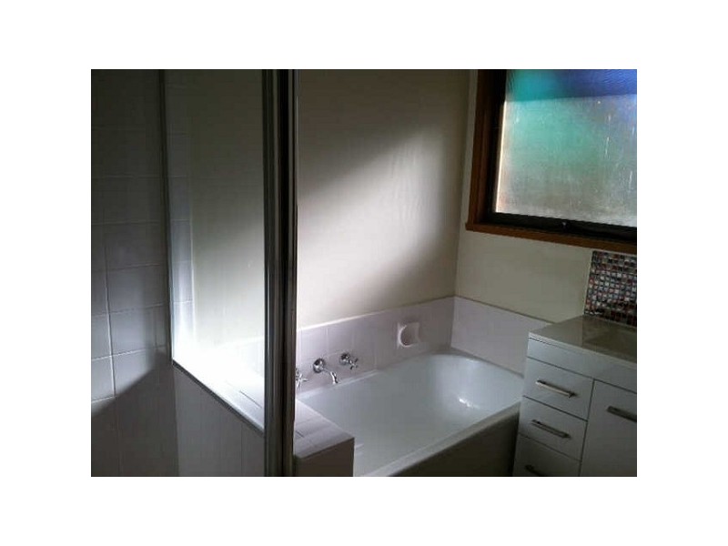 8/113  Willow Road, Frankston VIC 3199