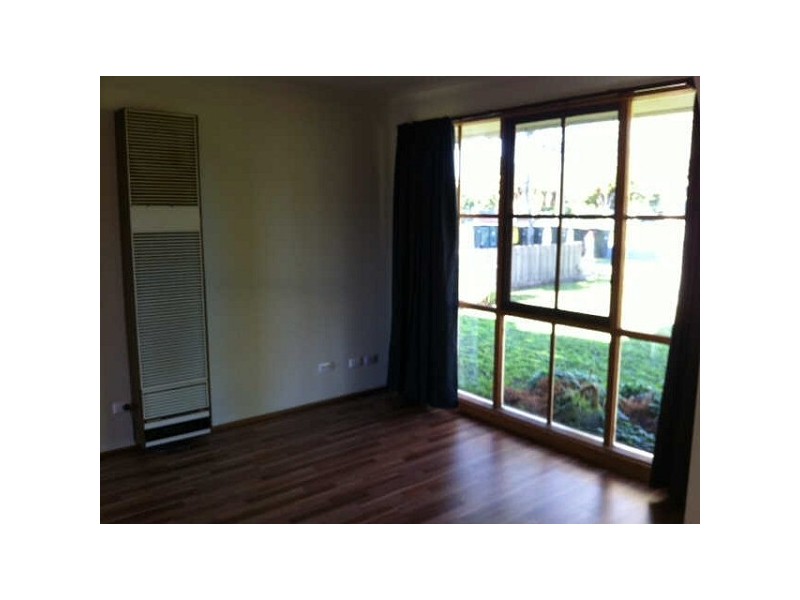 8/113  Willow Road, Frankston VIC 3199