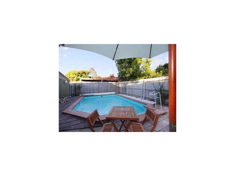 1 Nesbit Court, Frankston VIC 3199