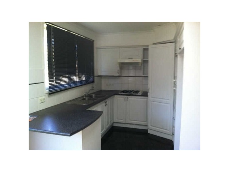 1 Nesbit Court, Frankston VIC 3199