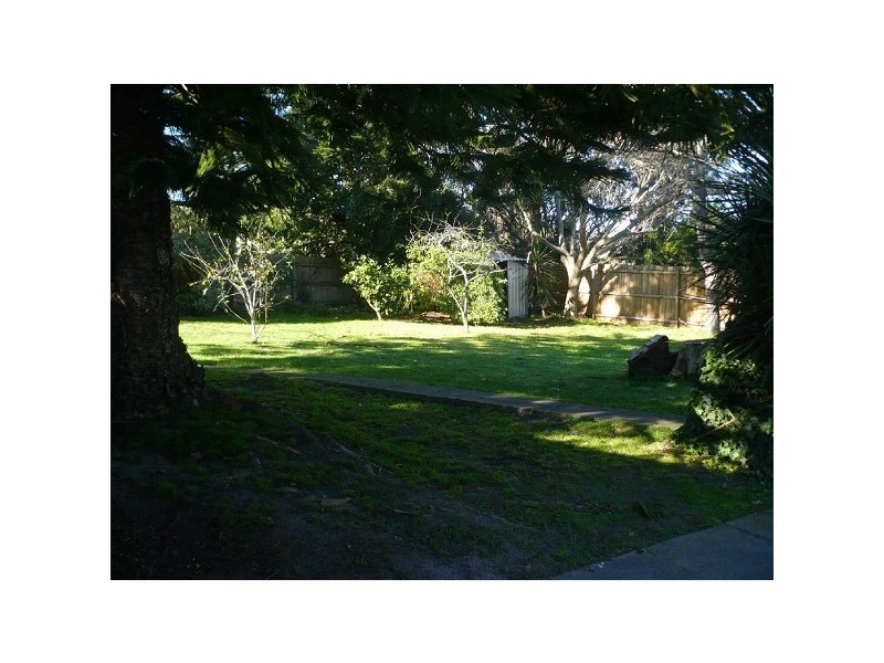 647 Nepean Hwy, Frankston South VIC 3199