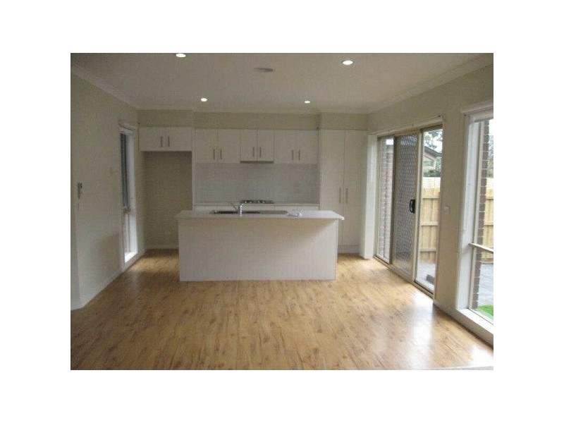 4/42  Roberts Street, Frankston VIC 3199