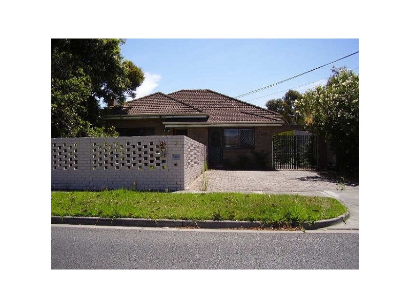 9 Bragge Street, Frankston VIC 3199