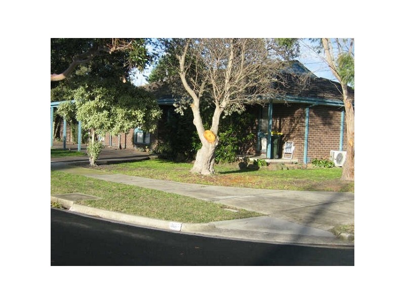 6  Minton Drive, Frankston VIC 3199