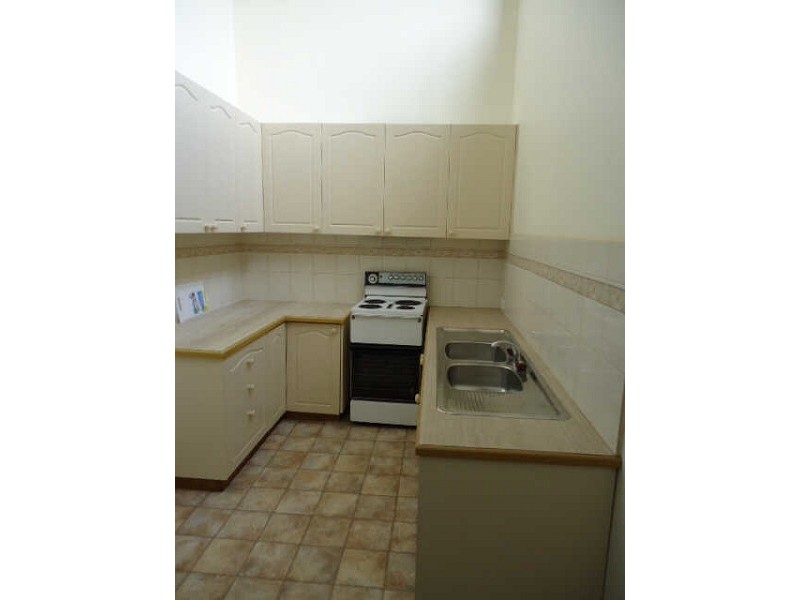 4/20  William Street, Frankston VIC 3199