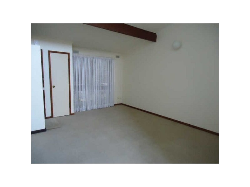 4/20  William Street, Frankston VIC 3199