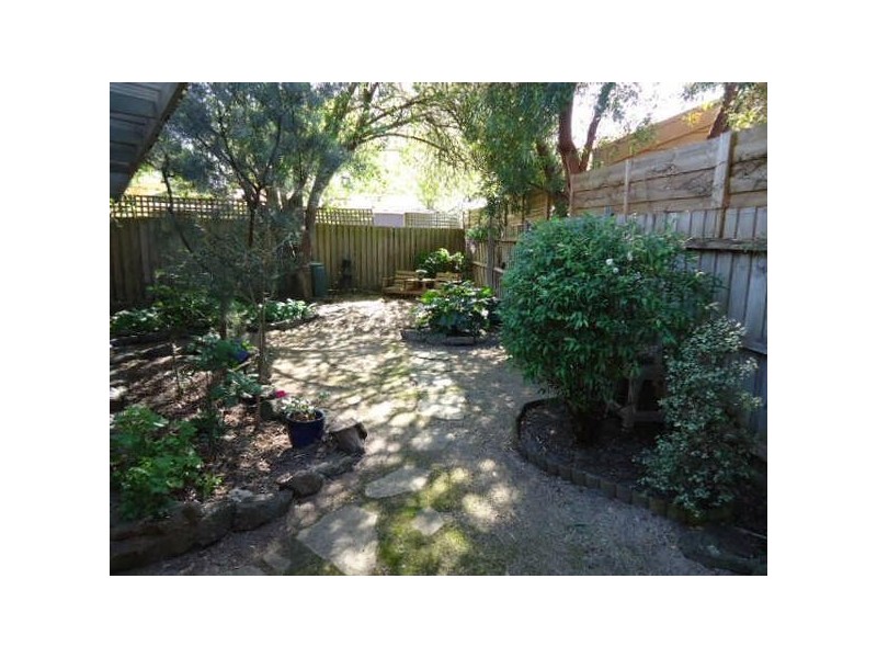 1/13 Poinciana Street, Frankston South VIC 3199