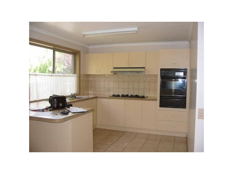 1/13 Poinciana Street, Frankston South VIC 3199