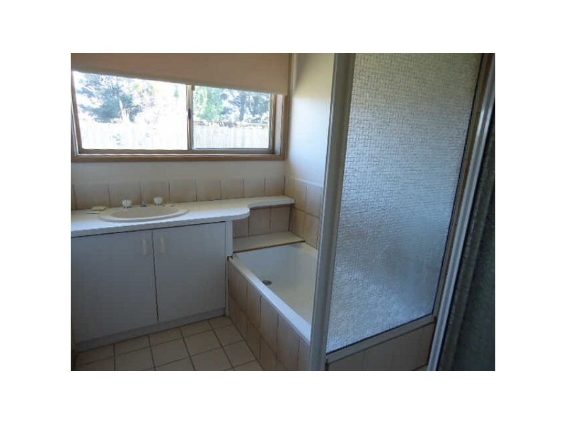 4/3  Hayles Mews, Baxter VIC 3911