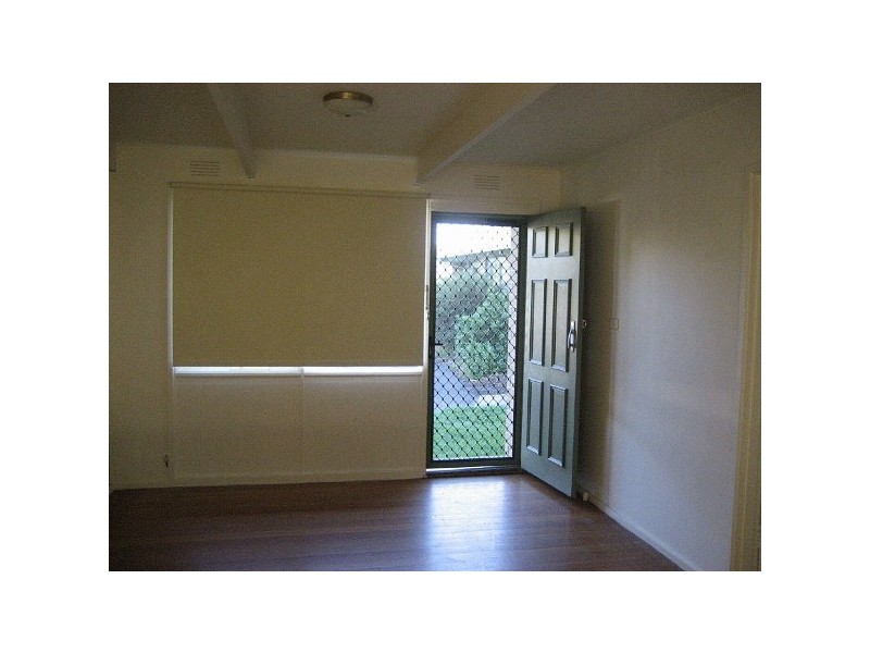 4/3  Allenby Street, Frankston VIC 3199