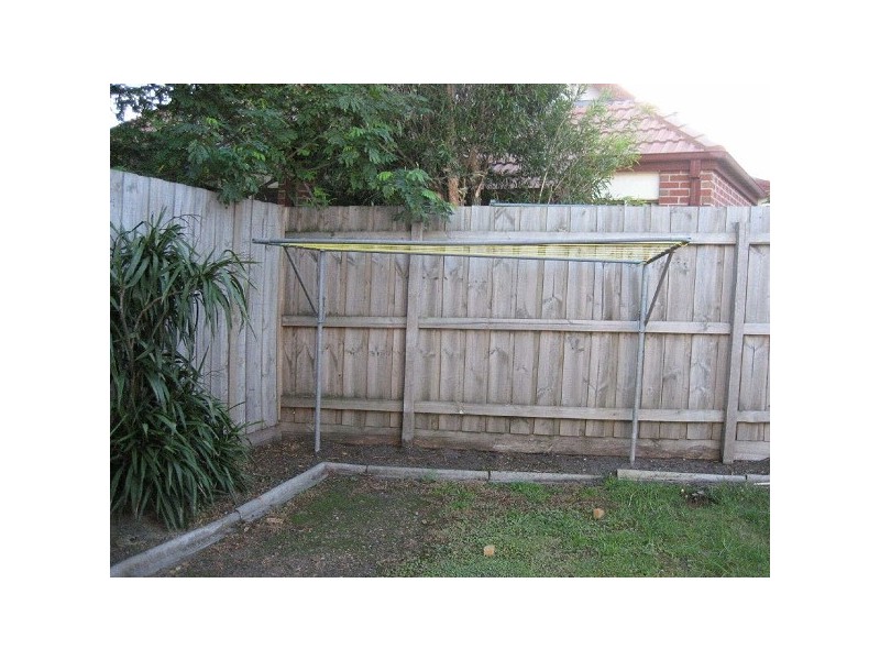 4/3  Allenby Street, Frankston VIC 3199