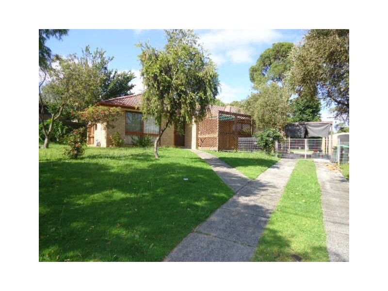 72  Fingal Drive, Frankston VIC 3199