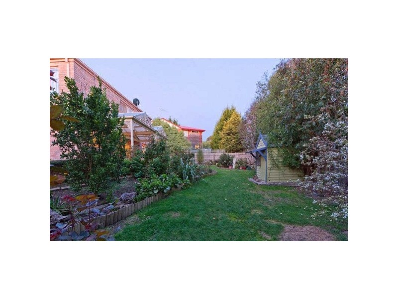 21  Balmerino Square, Frankston VIC 3199