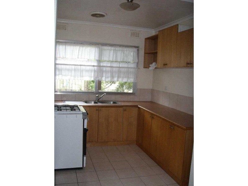 13  Forest Drive, Frankston North VIC 3200