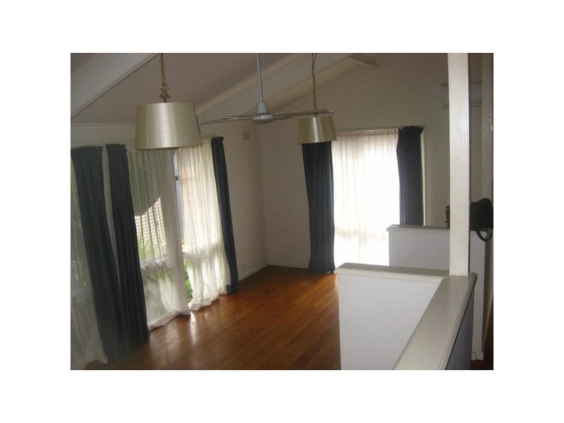 6  Barite Place, Frankston VIC 3199