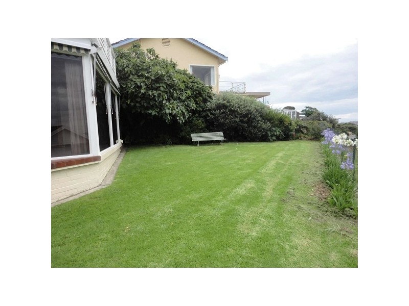 2/44  Cliff Road, Frankston South VIC 3199