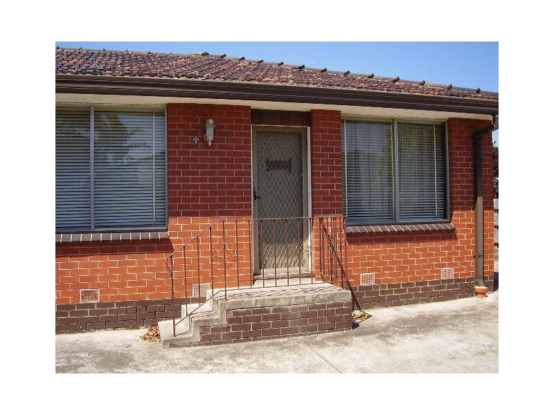 4/17  Lewis Street, Frankston VIC 3199