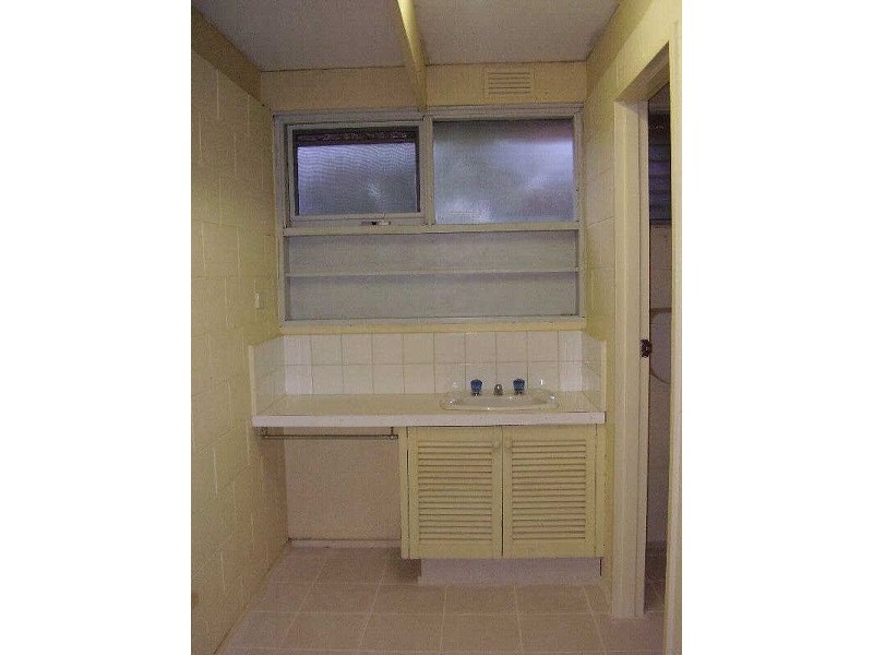 6/25  Wave Street, Frankston VIC 3199