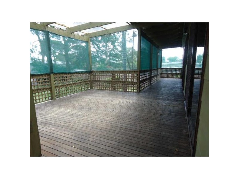 128  Rosslyn Avenue, Seaford VIC 3198