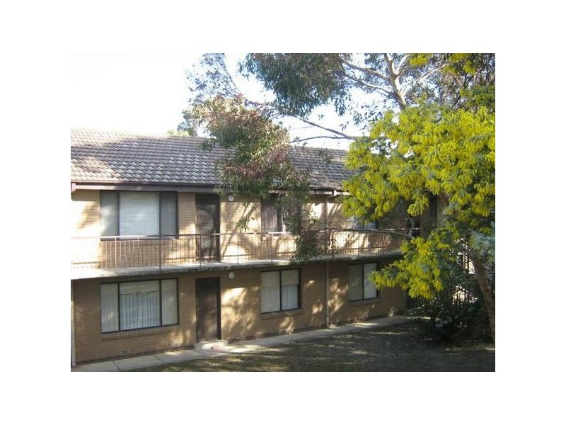 10/74  Beach Street, Frankston VIC 3199