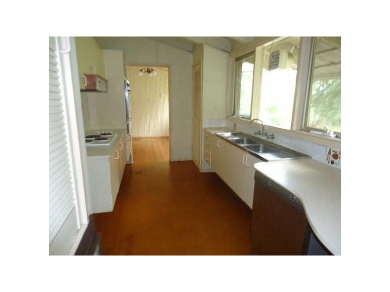 6  Sussex Road, Frankston South VIC 3199