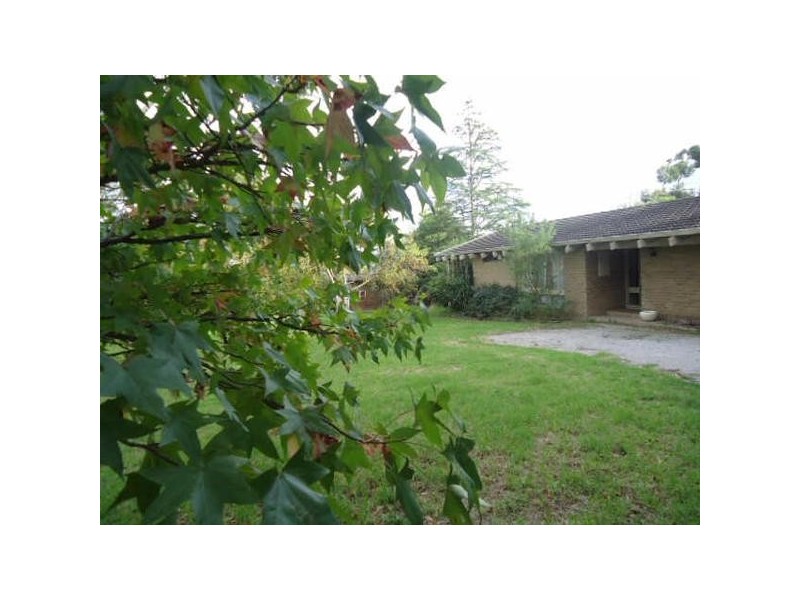 6  Sussex Road, Frankston South VIC 3199