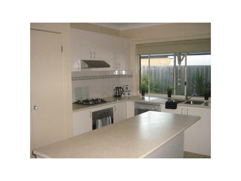 46  Lats Avenue, Carrum Downs VIC 3201