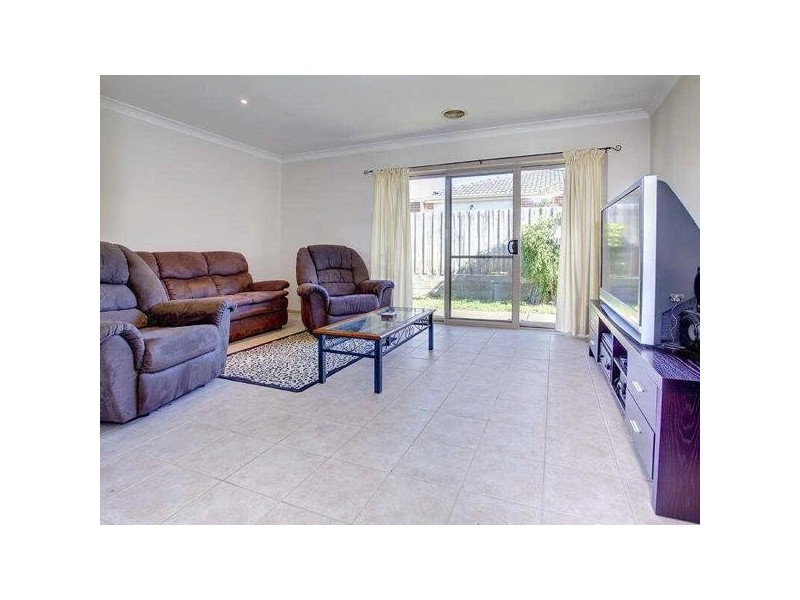 2/40  Lewis Street, Frankston VIC 3199