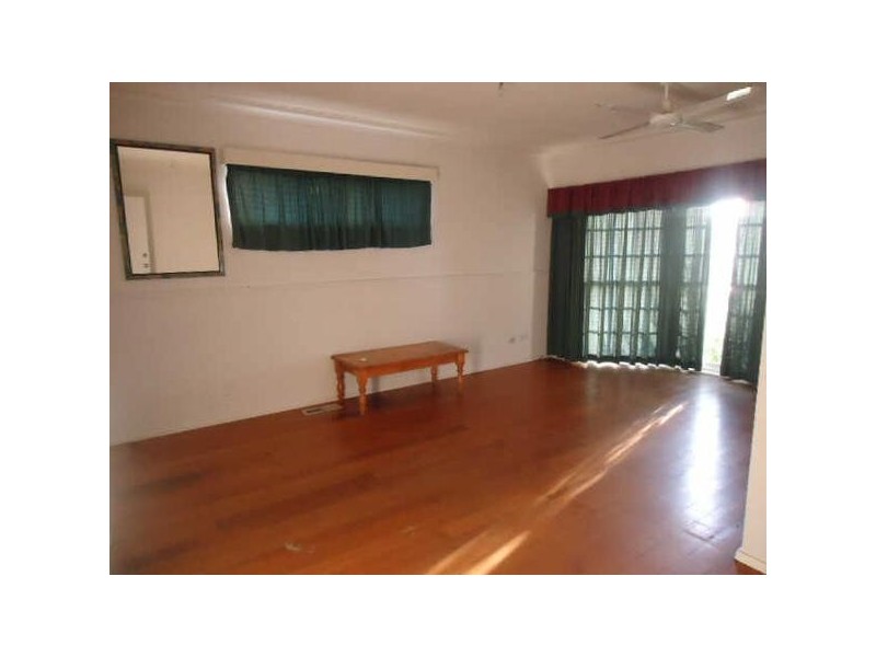 1115  Frankston Dandenong Road, Carrum Downs VIC 3201