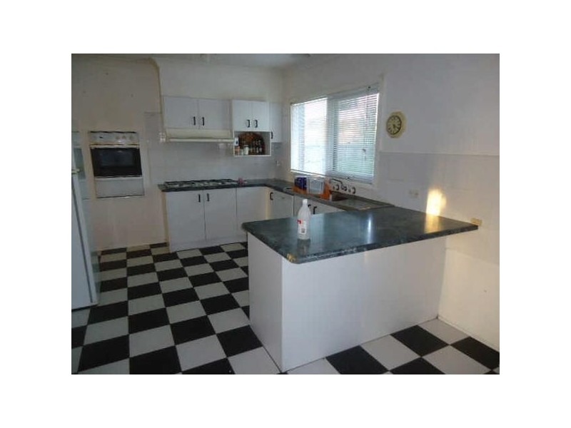 1115  Frankston Dandenong Road, Carrum Downs VIC 3201