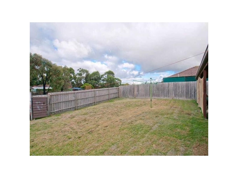 3  Thornbill Drive, Carrum Downs VIC 3201