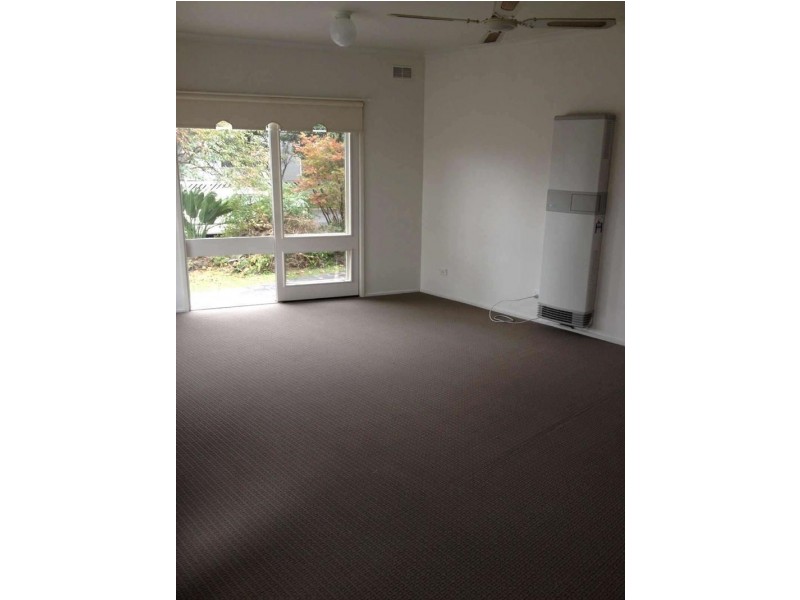 34  Dell Road, Frankston VIC 3199